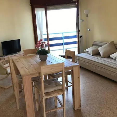 El Faro Platja Llarga-les Salines-tgn Apartment Tarragona