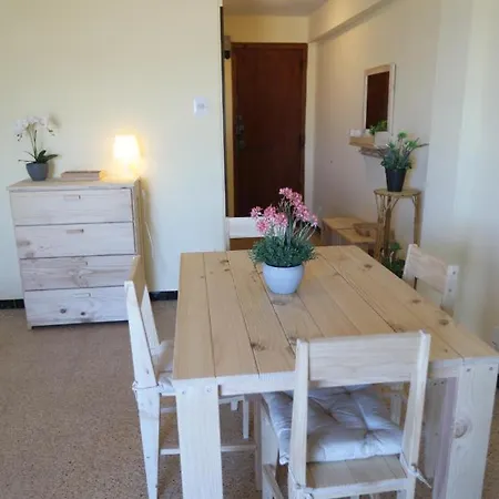 El Faro Platja Llarga-les Salines-tgn Apartment Tarragona