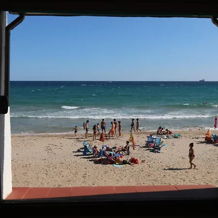 El Faro Platja Llarga-les Salines-tgn Apartment